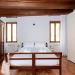 Zeno 14 Paradiso - Casa Gialla Lägenhet *