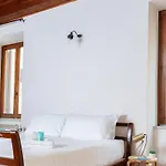 Apartman Zeno 14 Paradiso - Casa Gialla *