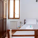 Zeno 14 Paradiso - Casa Gialla Lägenhet Rom